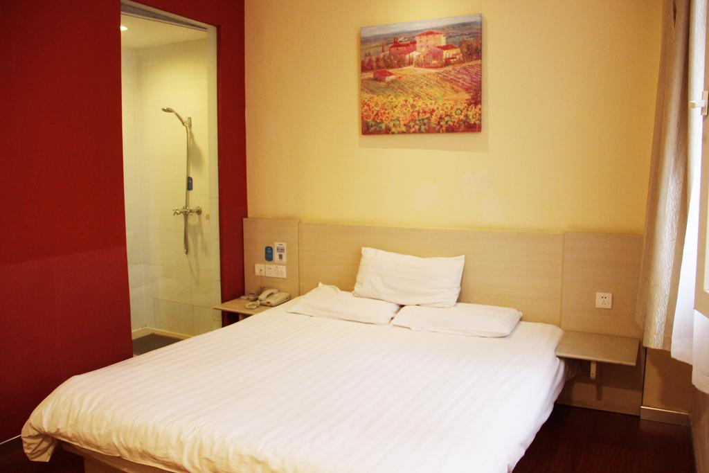 Hanting Express Jinzhou Luoyang Road Central Avenue Kamer foto