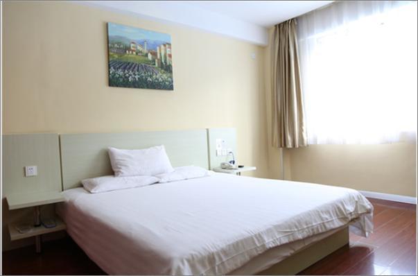 Hanting Express Jinzhou Luoyang Road Central Avenue Buitenkant foto