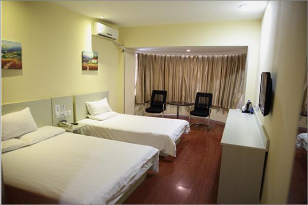 Hanting Express Jinzhou Luoyang Road Central Avenue Buitenkant foto